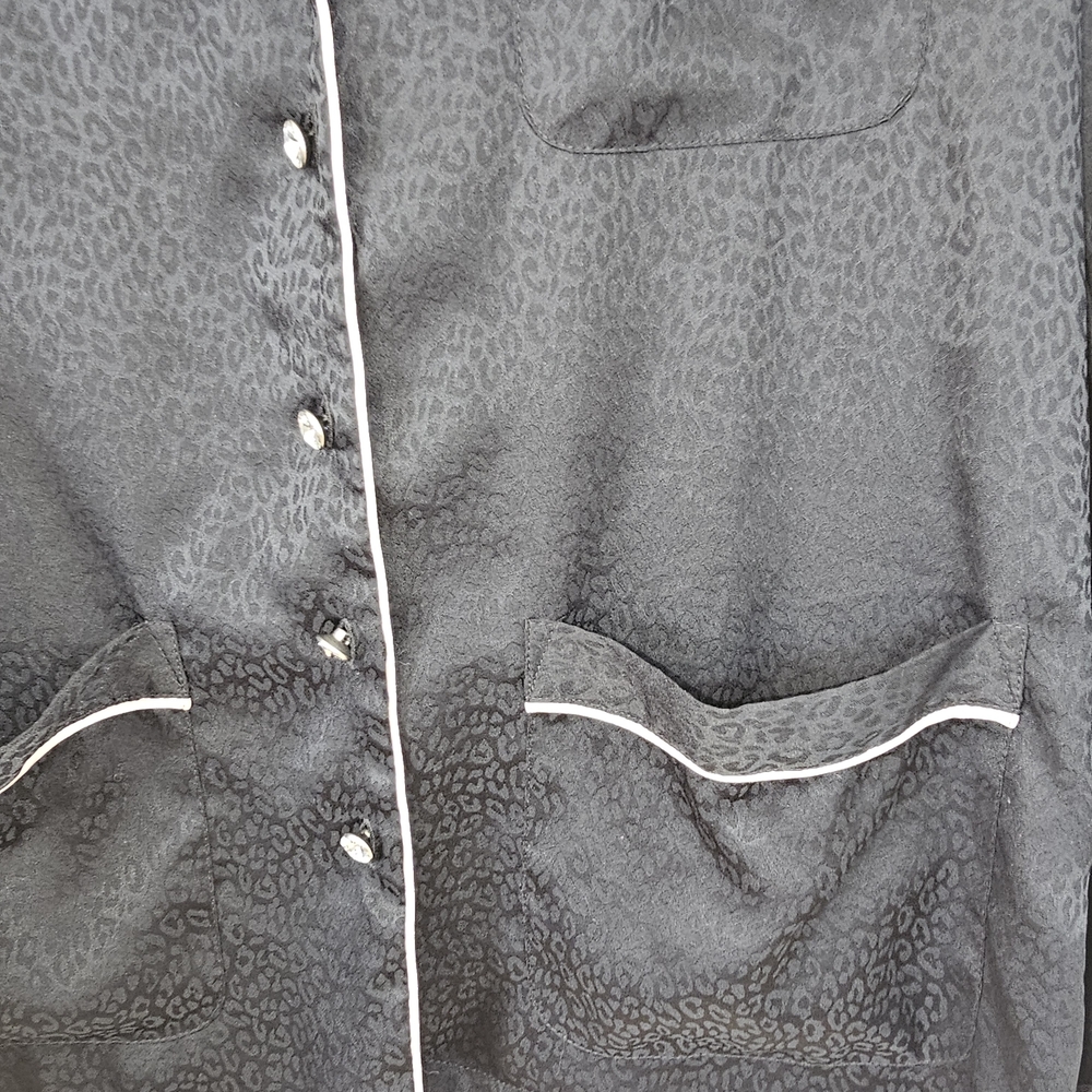 Victoria’s Secret Black Satin Pajama Top Leopard Print Rhinestone Back - Picture 6 of 12
